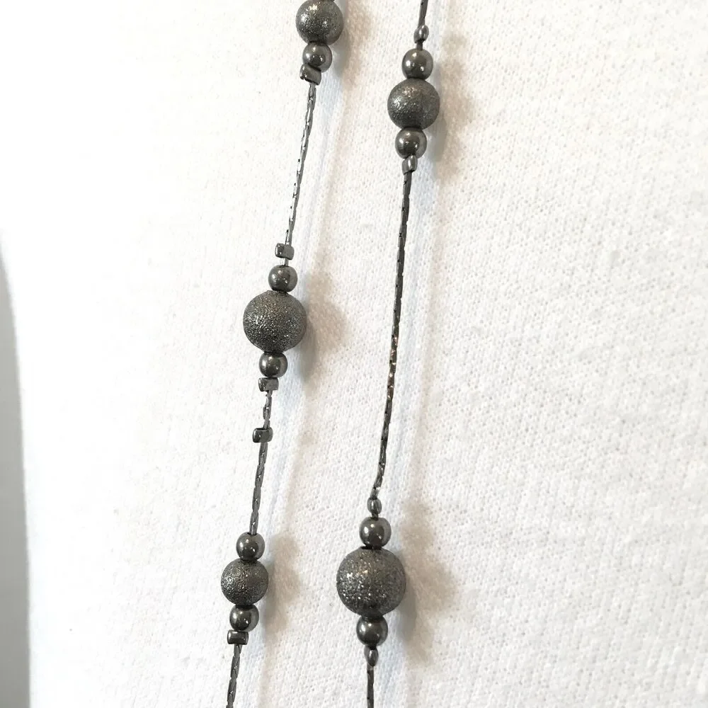 N/A unsigned necklace